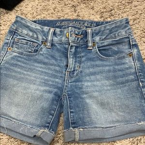 American Eagle women’s shorts